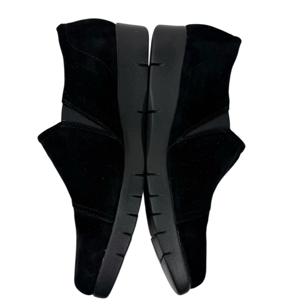 Clarks Artisan Daelyn Monarch Slip On Black Suede… - image 4